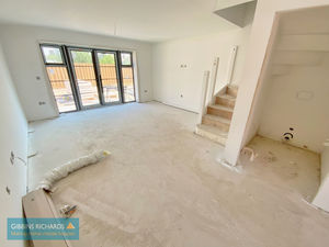 Sitting/Dining Room- click for photo gallery